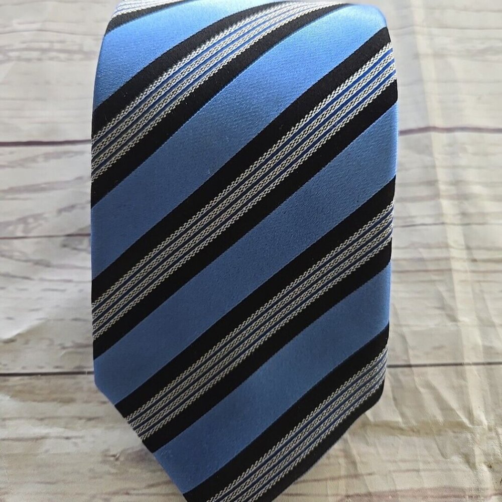 SEAN JOHN MEN'S TIE NAVY BLUE/STRIPED WIDTH: 3.50" LENGTH: 59"